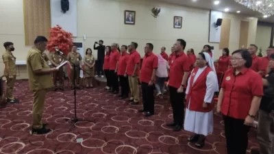 Diketuai Wnny Lumentut, Gubernur Lantik LPP Pesparani Katolik Sulut Periode 2022–2027