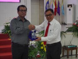 Hadirkan Gubernur Lemhanas RI, Rektor Berty : Kuliah Umum Ini Perkaya Wawasan Kebangsaan Mahasiswa