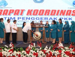Optimis Bebas Stunting,Rita Tamuntuan Dikukuhkan Ketua Pembina Posyandu Sulut