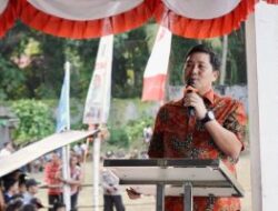 Kunker di Sitaro,Wagub Kandouw Serahkan Bantuan Hibah Rumah Ibadah dan Olahraga  Bersama Rakyat