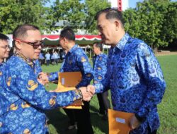 Menuju World Class University, Rektor Berty Tekankan Tiga Hal Apel Kerja 2024 Dosen dan Pegawai