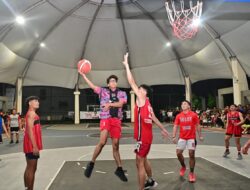 Alam Ganjar Main Basket Bareng Komunitas dan Tim PON Sulawesi Utara