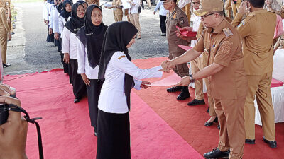 322 P3K Bolmut Resmi Terima SK, Sirajudin: Tanamkan Disiplin Dalam Tugas