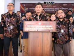 Hari Pertama Pendaftaran, Bakal Paslon Pilgub Masih “Malu-malu” Datangi KPU