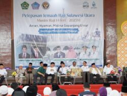 Lepas 683 CJH Sulut, Gubernur Yulius Terharu dan Bantu  Berikan Tali Kasih Jamaah Tertua