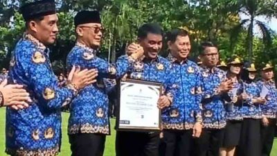 Gubernur Yulius Selvanus Pimpin Apel ASN Baru: Sebuah Fajar Baru untuk Sulawesi Utara