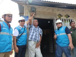 Berbagi Terang Jelang Idul Fitri, PLN UP3 Gorontalo Wujudkan Mimpi Lewat Program Light Up The Dream